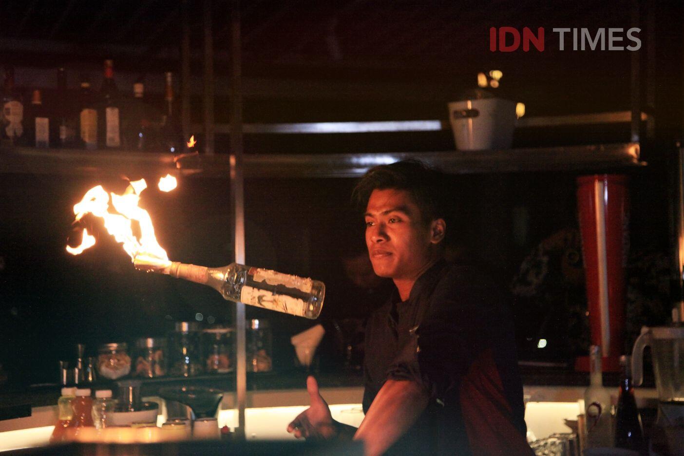 11 Potret Seru Dinner Romantis di Citilites Sky Club & Bistro, Kece!