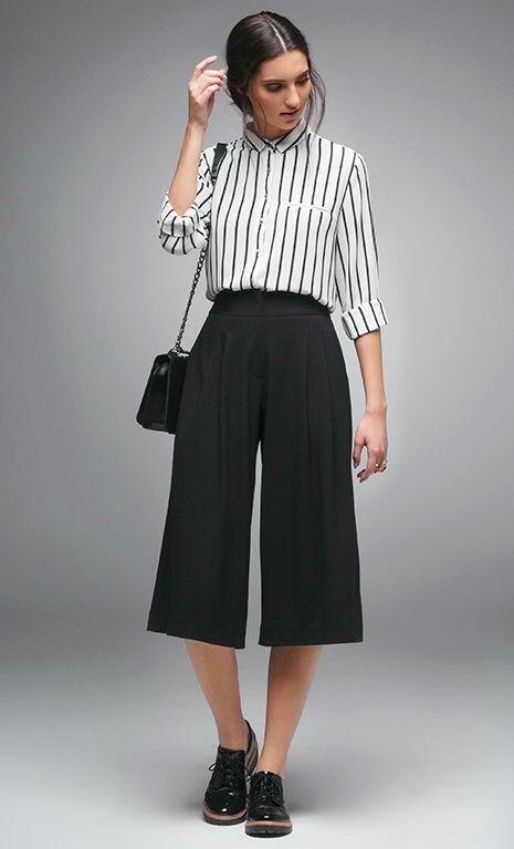 10 Mix & Match Kemeja Stripes, Gak Bingung Lagi Deh Kalau Mau Kuliah!