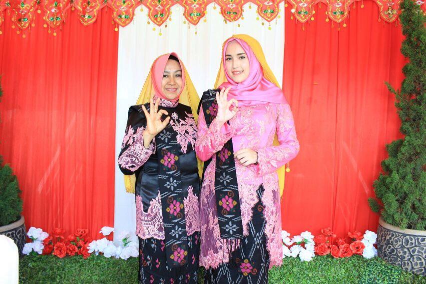 10 Potret Setia Adelia Temani Pasha Ungu Bekerja jadi Pejabat