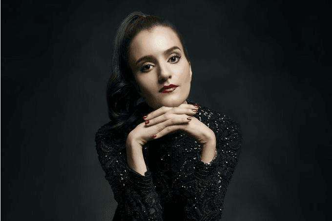 6 Quotes Najwa Zebian yang Membuatmu Berbesar Hati Ketika Disakiti