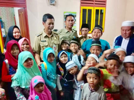 Pemkot Jakbar Aktifkan Jam Belajar Masyarakat