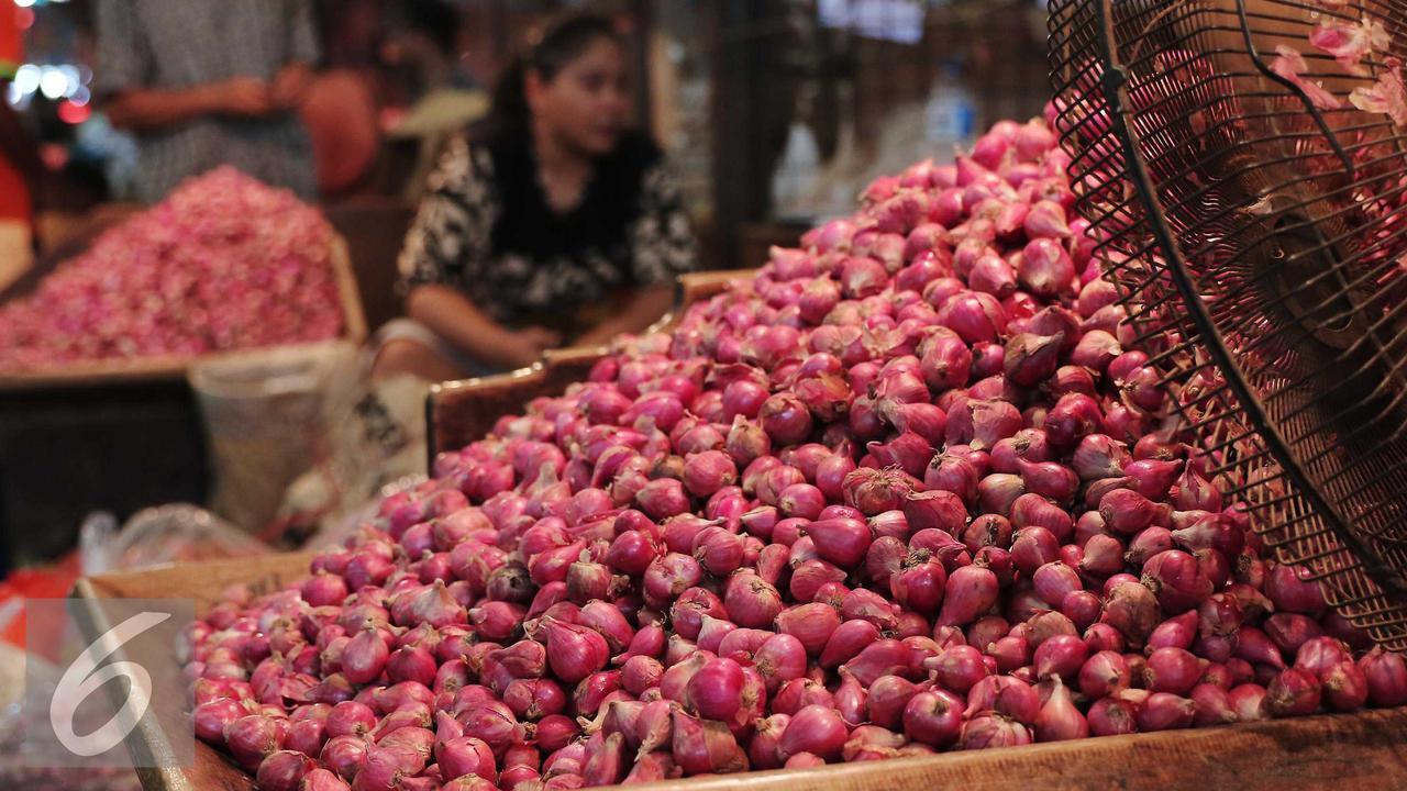 6 Jurus Rahasia Agar Tidak Menangis Saat Kupas Bawang Merah
