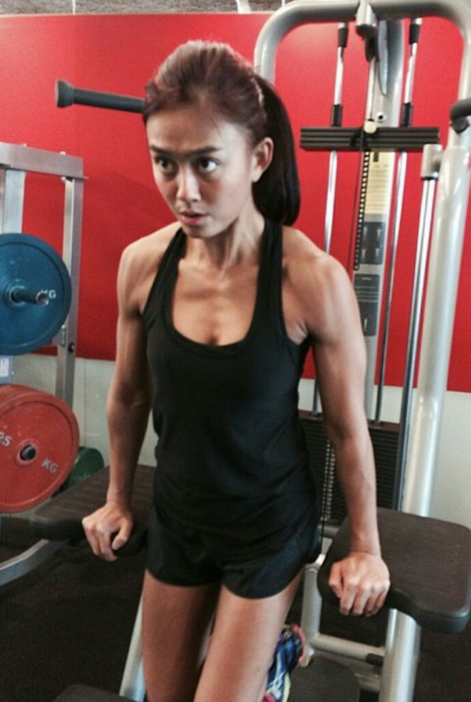 Sama-sama Go International, Lebih Keren Agnez Mo atau Cinta Laura?