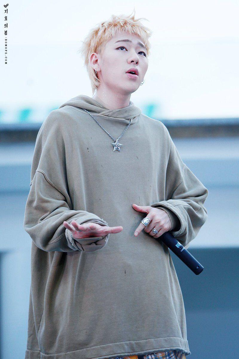 11 Idol KPop Ini Bikin Fans Pangling dengan Gaya Rambut 'Mullet'