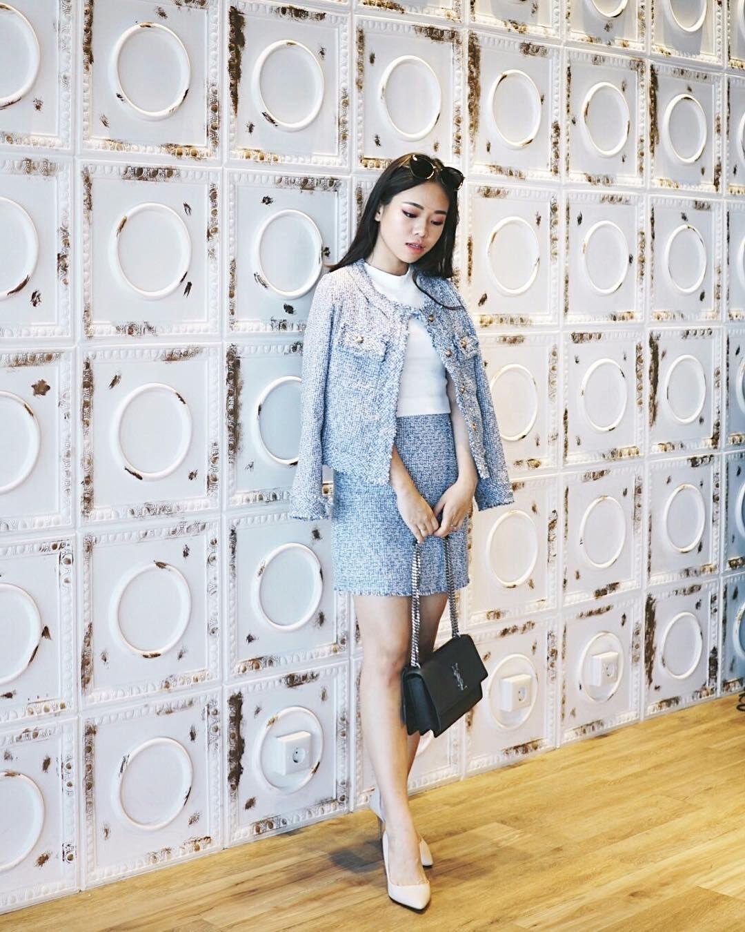 10 Gaya OOTD ala Beauty Vlogger Molita Lin, Mama Muda yang Super Chic