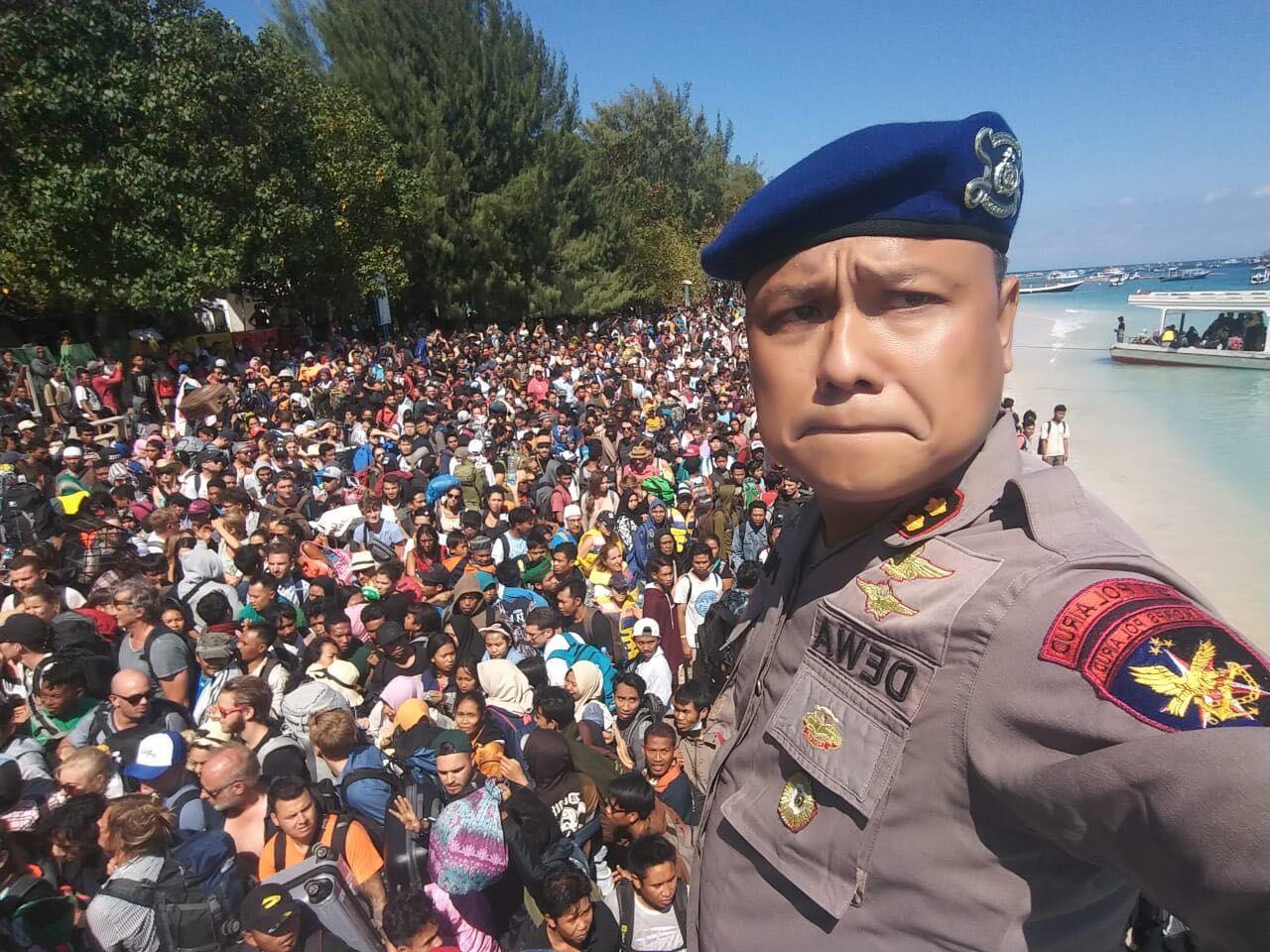 Puluhan Dievakuasi dari Gili Trawangan, Masih Ada 42 Turis Bertahan
