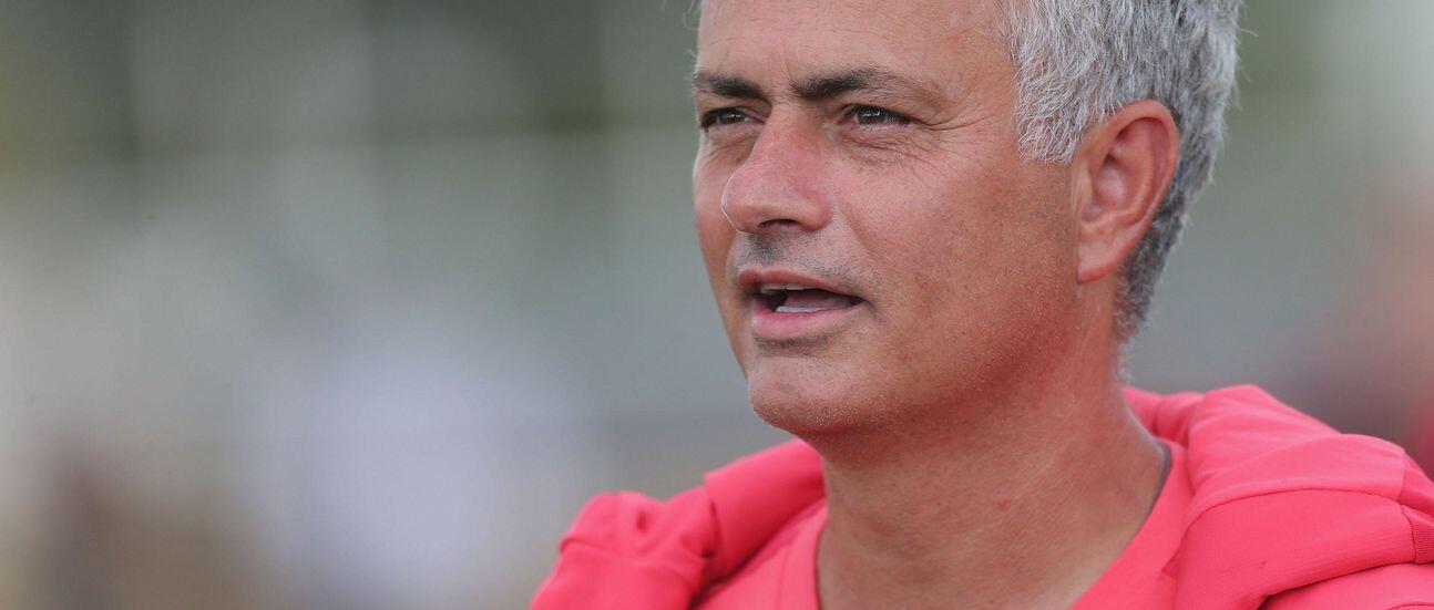 Manchester United Berusaha Memblokade Transfer Paul Pogba ke Barcelona
