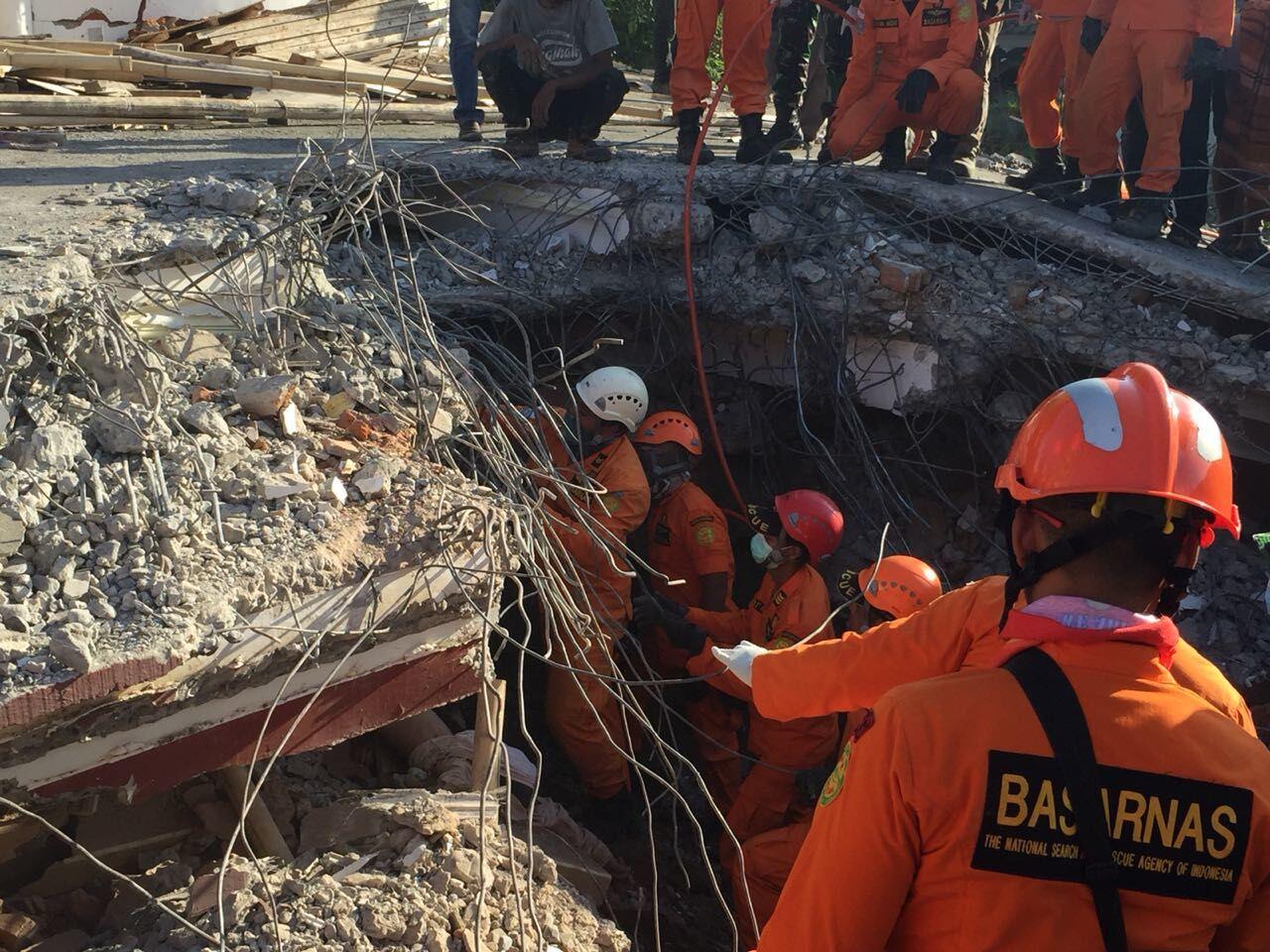 Pemkot Surabaya Salurkan Donasi Pembangunan SD Korban Gempa Lombok