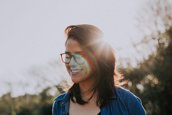 Anti Galau, 5 Zodiak Ini Paling Energik dan Selalu Ceria