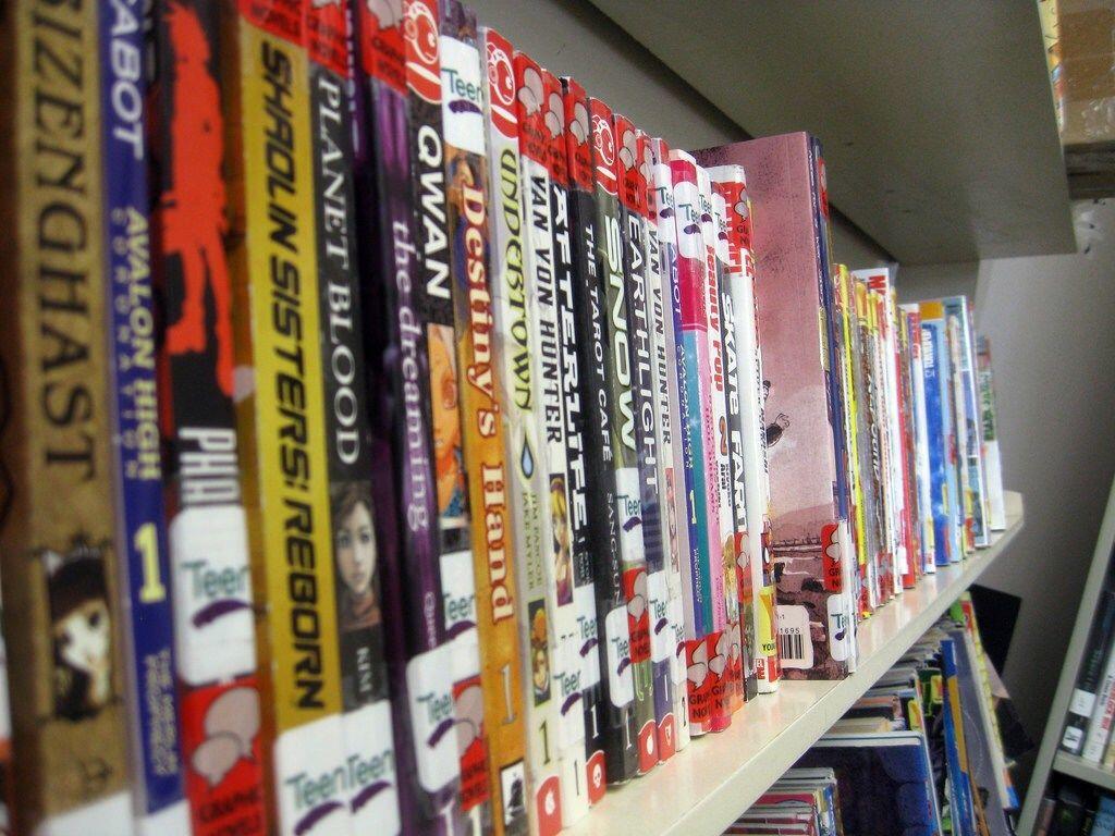 Terbukti Ampuh, Ini 5 Tips Merawat Komik Supaya Tahan Lama