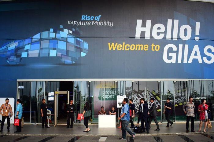 Inilah 4 Keuntungan yang Kamu Dapat Gan Kalau Datang Ke GIIAS 2018 Saat Hari Kerja
