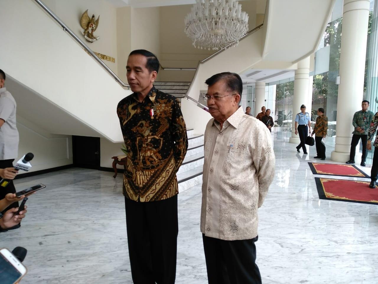 Jokowi Komentari Isu Sandi jadi Cawapres Prabowo