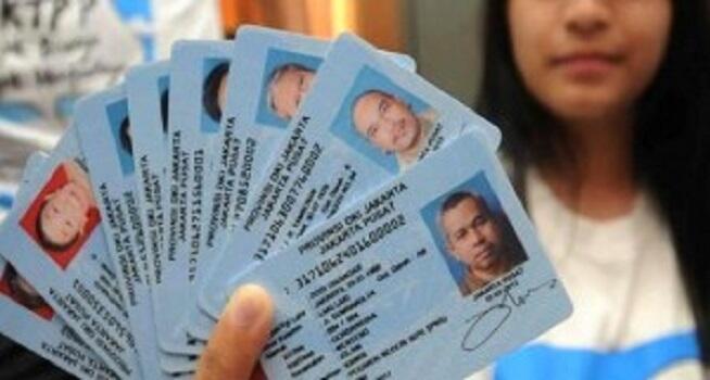 Penghayat Kepercayaan Segera Bisa Tercantum di KTP Elektronik