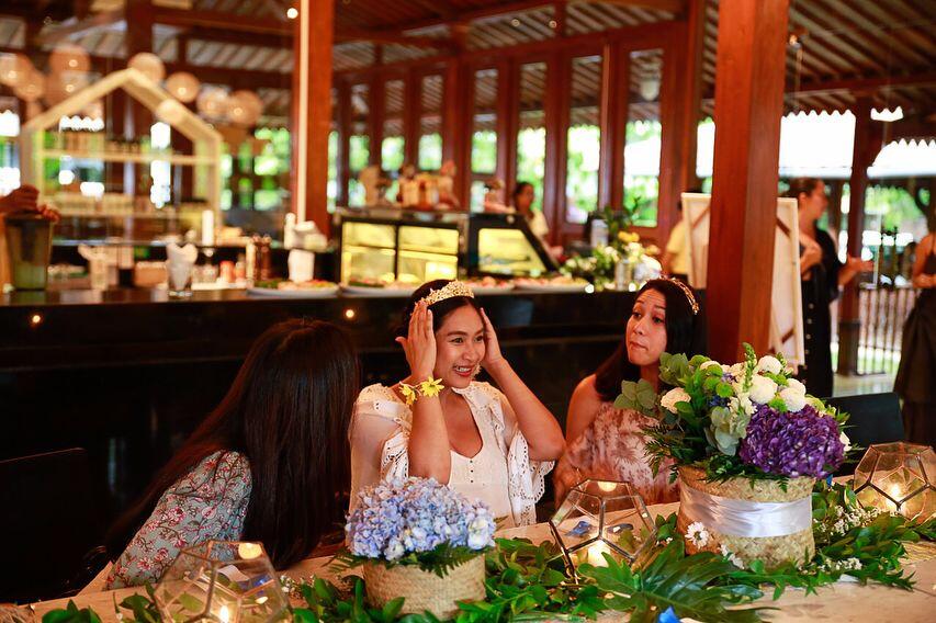 10 Potret Manis Baby Shower Happy Salma, Wah Sebentar Lagi Nih!
