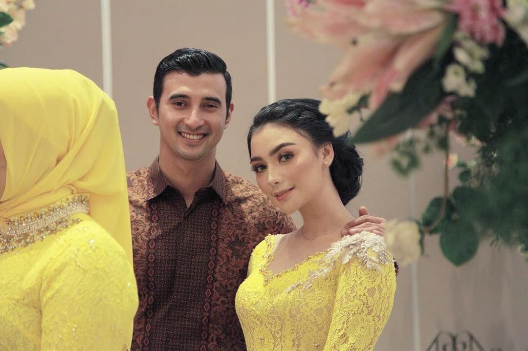 10 Potret Mesra Ali Syakieb & Citra Kirana Makin Nempel Kayak Perangko