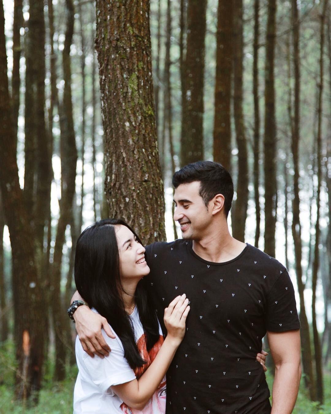 10 Potret Mesra Ali Syakieb & Citra Kirana Makin Nempel Kayak Perangko