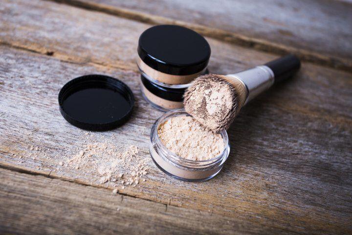 8 Jenis Bedak & Fungsinya, Tiap Cewek Harus Paham Nih!