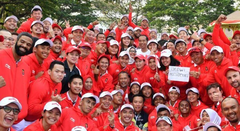 Jokowi Semangati 452 Atlet yang Masih Berlatih di Luar Negeri