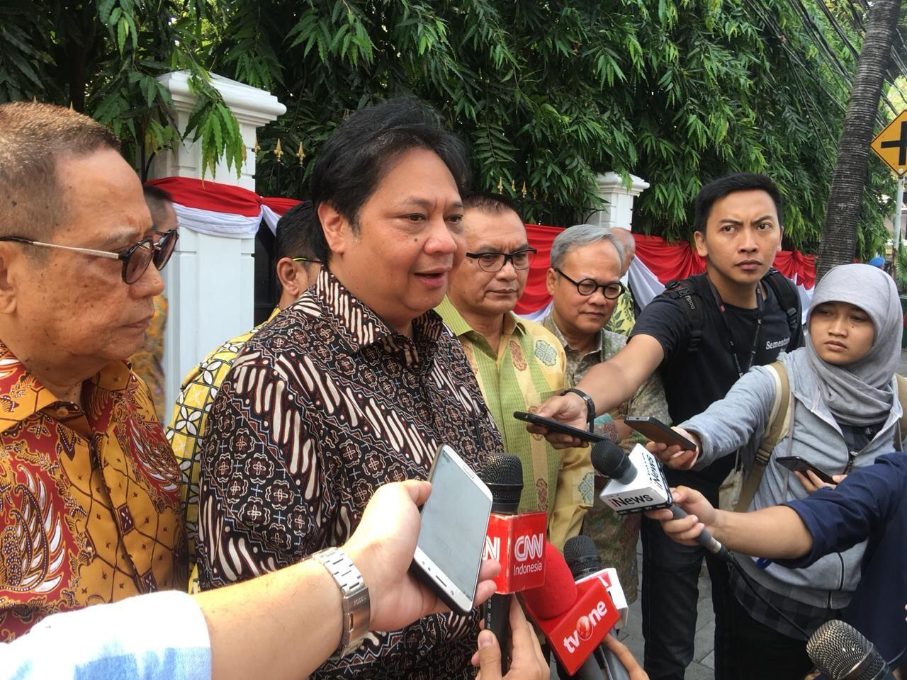 Rombongan Golkar Sambangi Kediaman Rumah Jusuf Kalla, Bahas Pilpres?