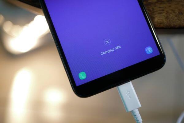 Resmi Rilis, Ini Spesifikasi Gahar Samsung Galaxy J8