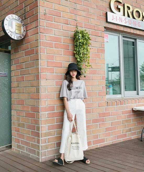 Sedang Tren bagi Millennial, 10 Mix & Match Bucket Hat Saat Traveling