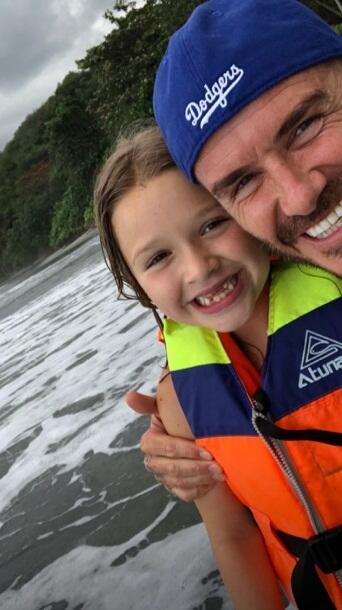 Keluarga Beckham di Bali, Main Air Terjun - Takut Lihat Barong