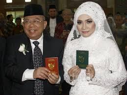 Istri Ma'ruf Amin : Mudah-Mudahan Pak Kyai Sehat Selalu Menjaga Negara