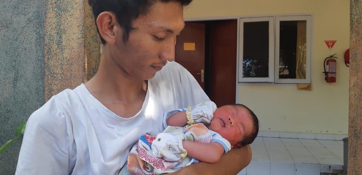 Dua Bayi Lucu Lahir di Mataram Saat Gempa 6,2 SR Mengguncang