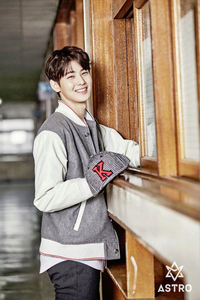 Bukti Ganteng dari Lahir, Ini 12 Potret Transformasi Cha Eun Woo ASTRO