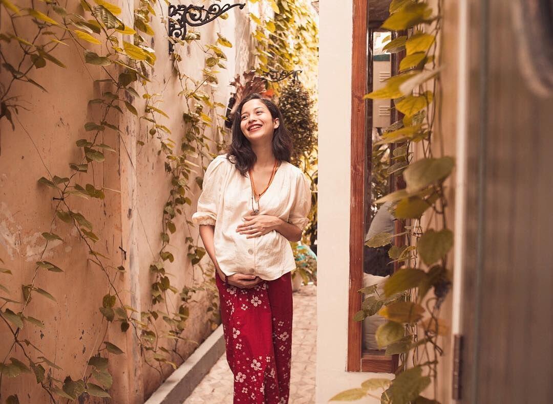 5 Artis yang Sedang Menanti Kelahiran Buah Hati, Semoga Lancar Ya!