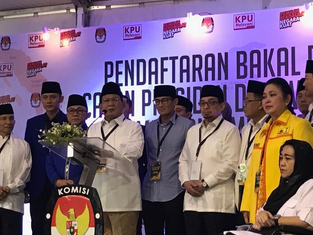 Prabowo Sebut Nama Titiek Sambil Tersipu Malu