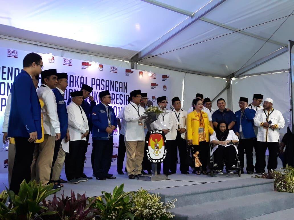 Prabowo Sebut Nama Titiek Sambil Tersipu Malu
