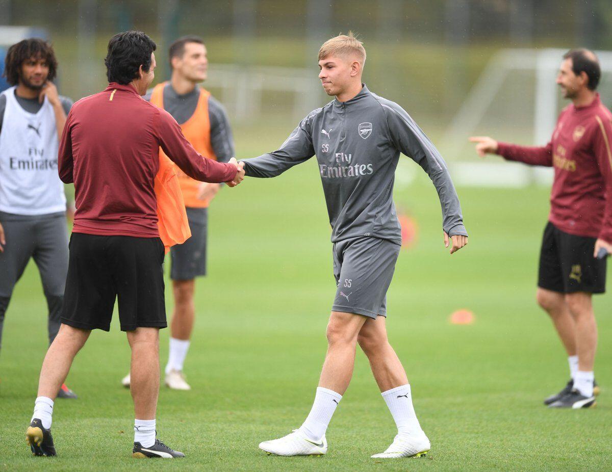 Masih Dipercayakan, Ricardo Rodriguez Batal Hijrah ke Arsenal