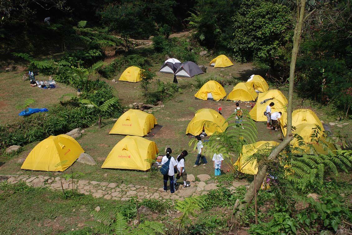 Bosen Liburan yang Gitu Saja? Cobain Deh Camping di Bogor Ini