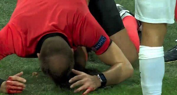 Asisten Wasit Dilempari Gelas, Pertandingan Terhenti 30 Menit