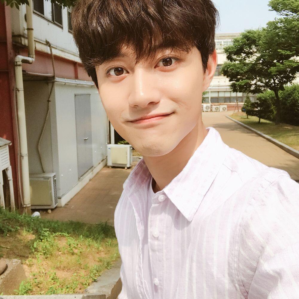 10 Potret Kwak Dongyeon, Saingan Eunwoo di "My ID is Gangnam Beauty"