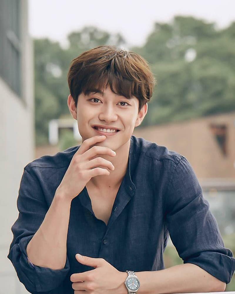 10 Potret Kwak Dongyeon, Saingan Eunwoo di "My ID is Gangnam Beauty"