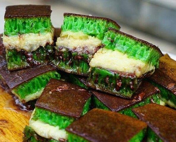 8 Kedai Martabak Paling Hits di Jakarta, Toppingnya Bikin Meleleh!