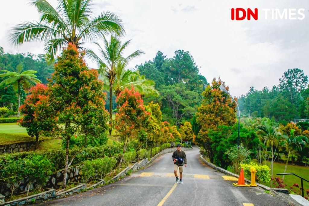 13 Potret Kecantikan Awana Golf Course, Refreshing ala Millenials Hits
