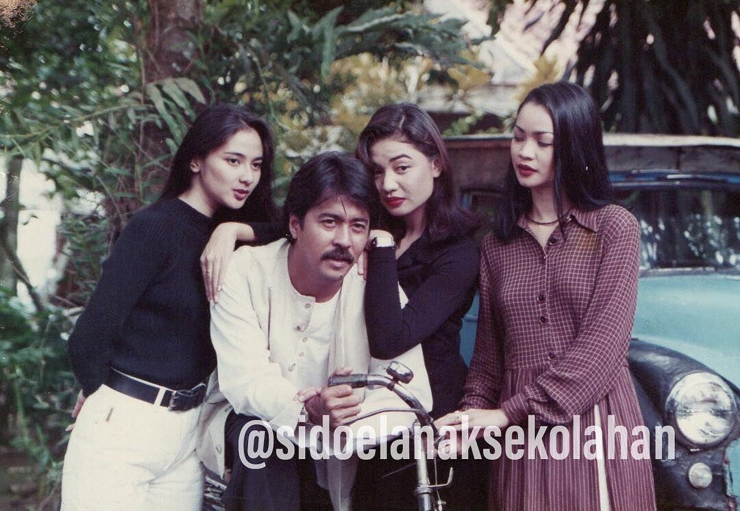 24 Tahun Berlalu, 10 Foto Bukti 'Zaenab' Tak Berubah Sama Sekali