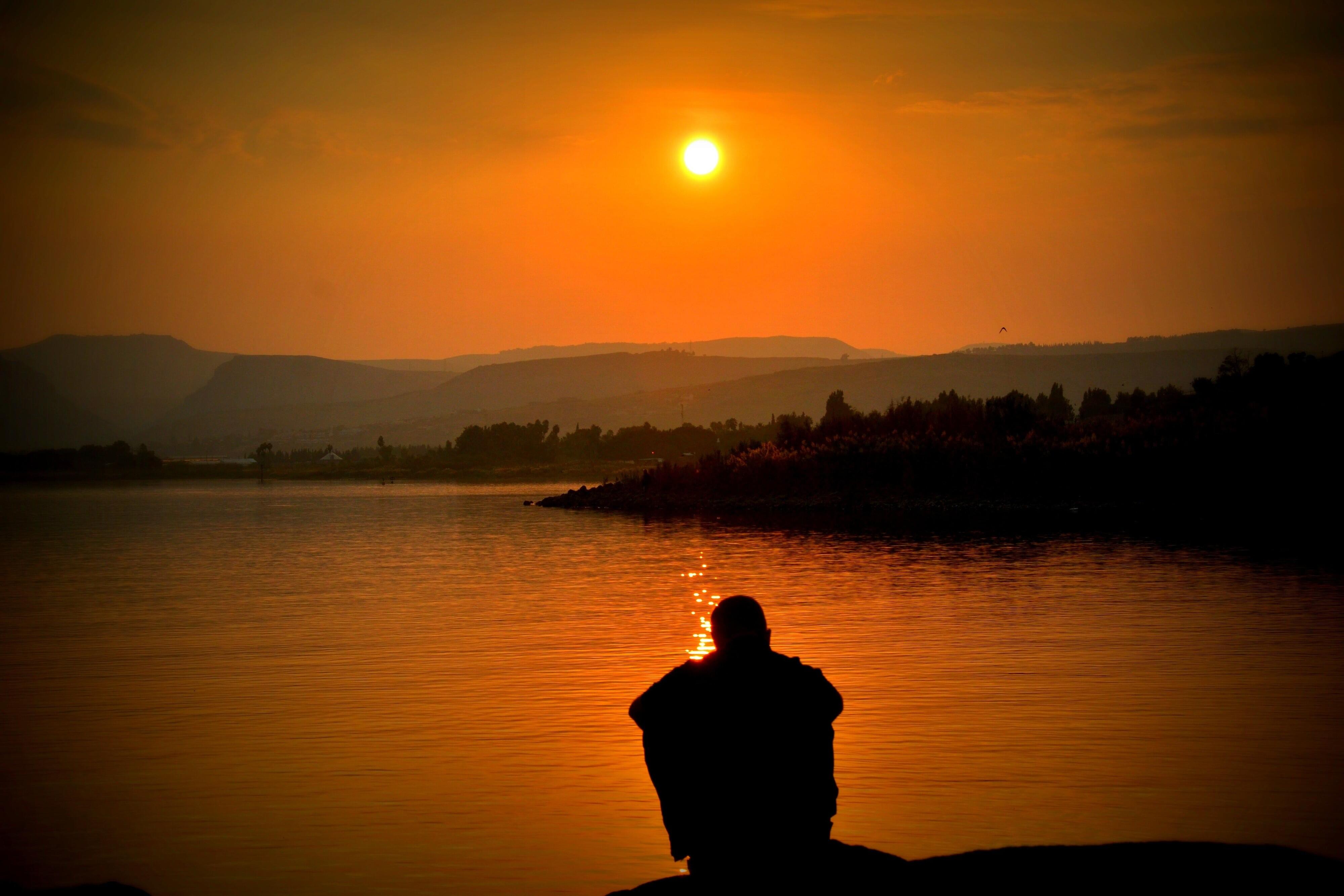 Gak Melulu Buruk, Ini 6 Sisi Positif Buat Kamu yang Overthinking