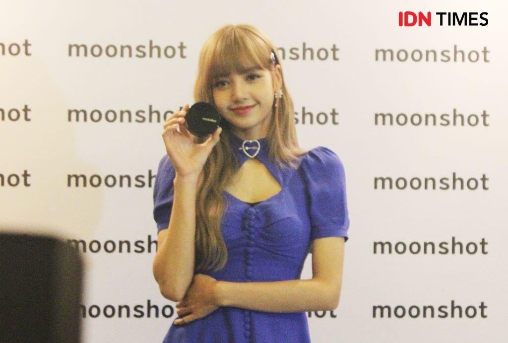 Perdana ke Jakarta, 15 Potret Menawan Lisa Blackpink bak Barbie!