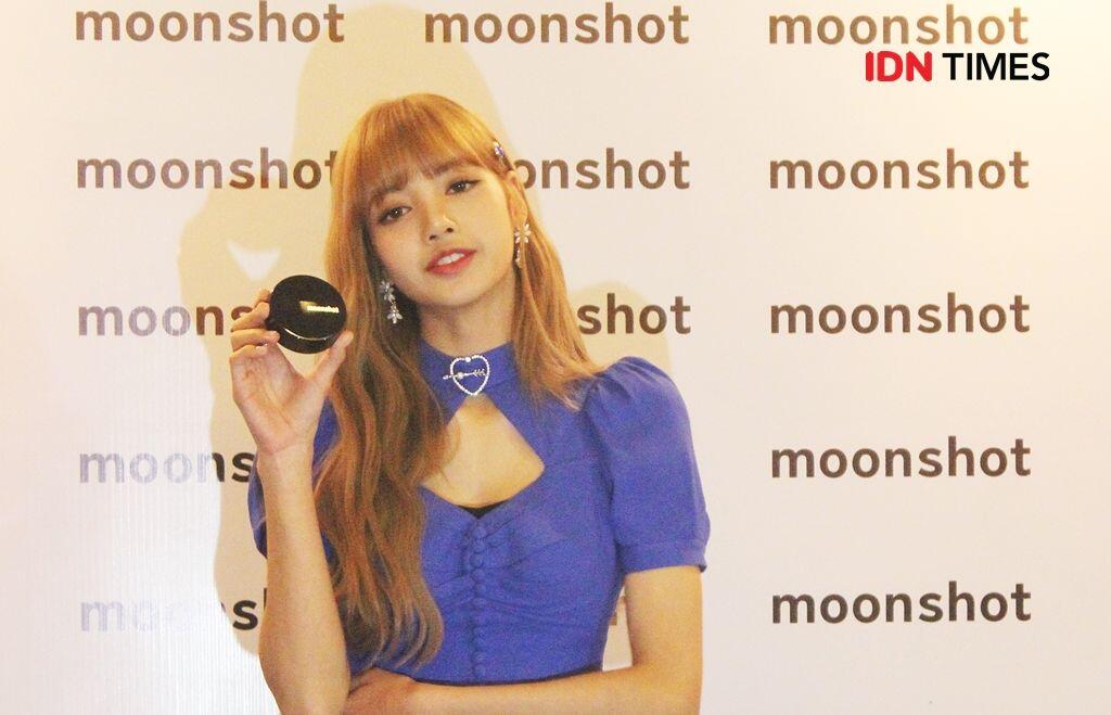 Perdana ke Jakarta, 15 Potret Menawan Lisa Blackpink bak Barbie!