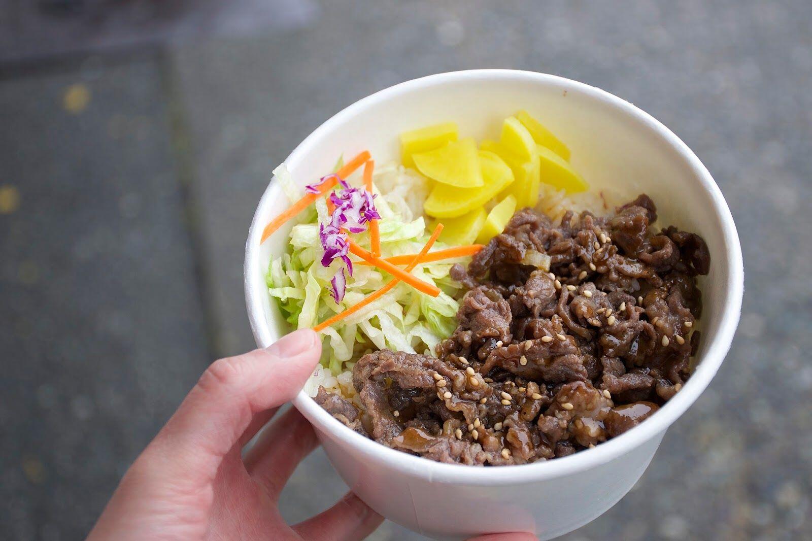 5 Rekomendasi Korean Street Food Selain di Myeongdong, Dijamin Murah