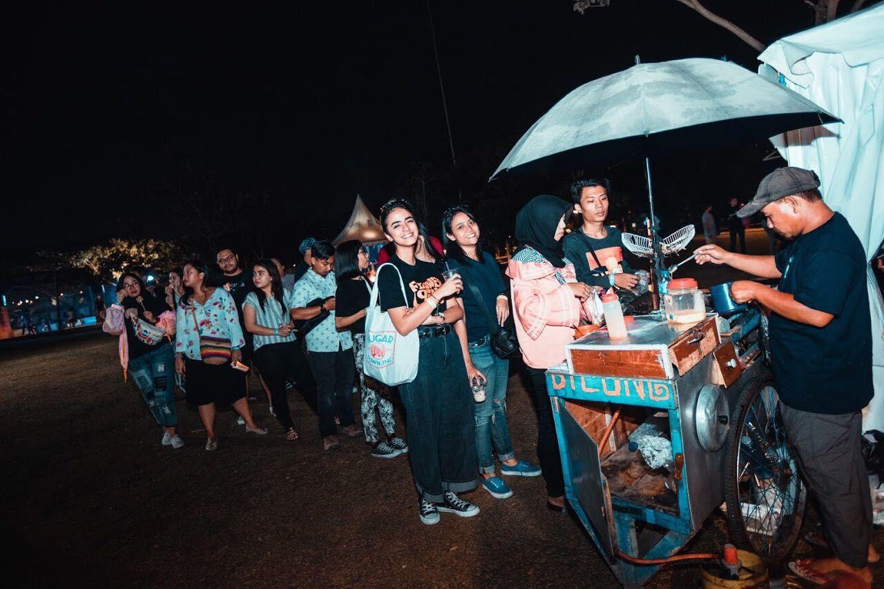 'Tamasya Mesin Waktu' Membawa Millennials Balik ke Era '90-an
