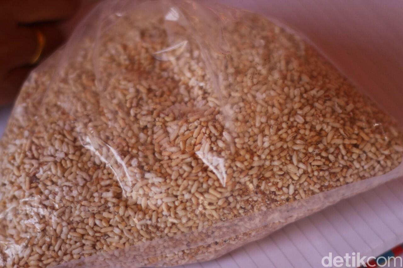 Gurih Harum 'Memek', Jajanan Khas Simeulue dari Ketan dan Pisang