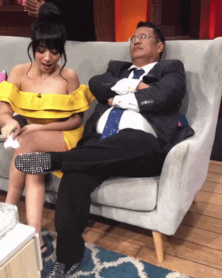 Bersihkan Sepatu Hotman Paris, Sosok Wanita Mirip Nikita Willy Bikin Netter Salfok