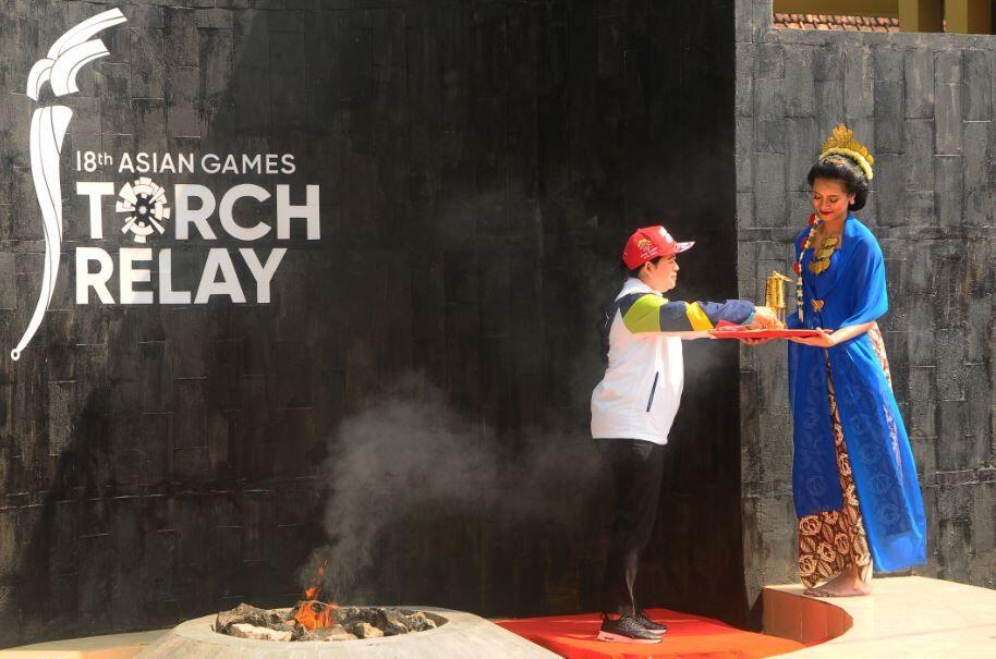 FOTO: Begini Serunya Perjalanan Obor Asian Games 2018!