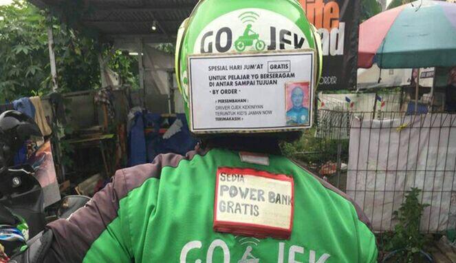 ‘Servis Spesial’ Driver Ojek Online yang Bisa Memanjakan Penumpang, Kreatif Bro !