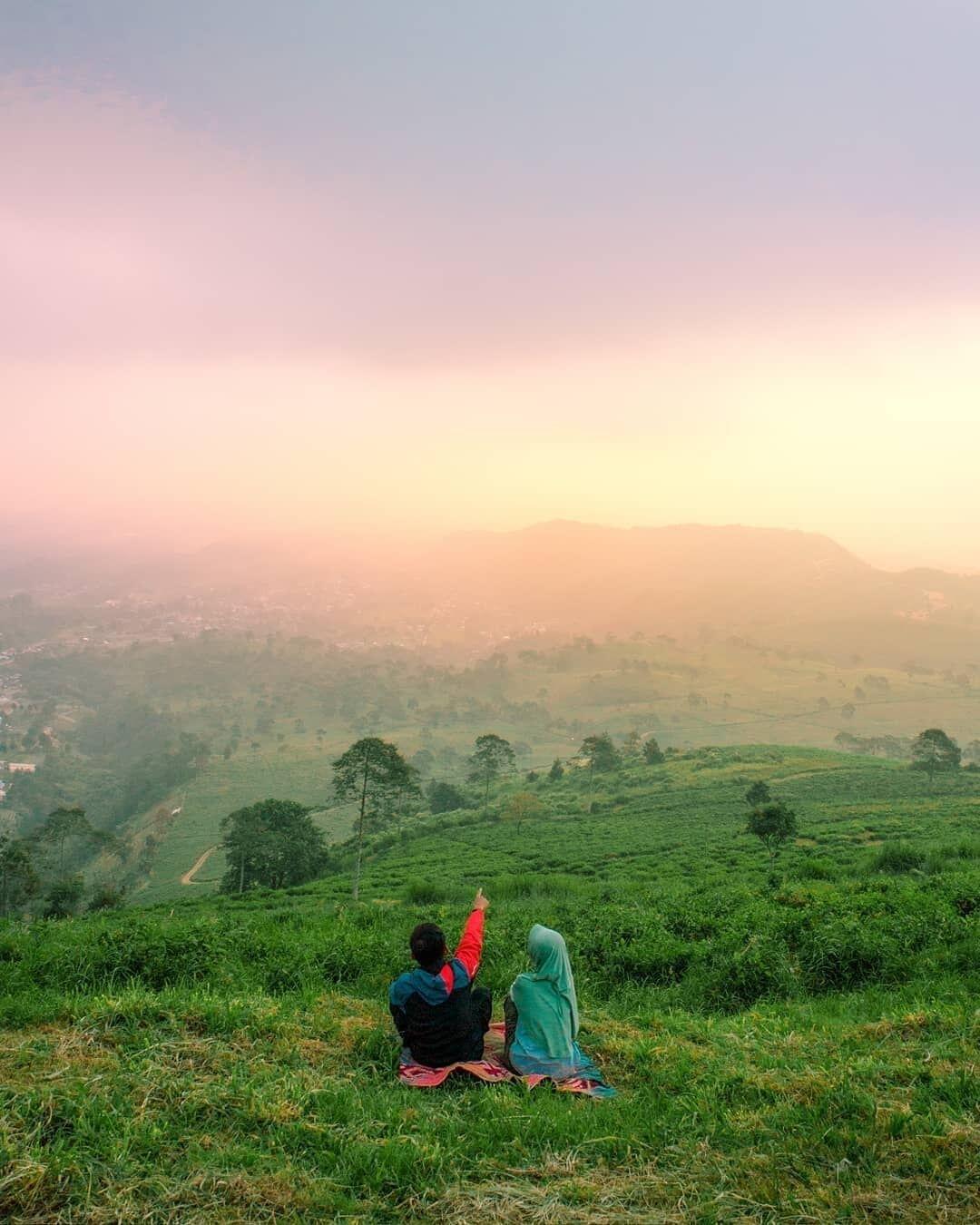 Daerah Pinggir Solo Ternyata Punya 9 Spot Foto yang Instagramable Lho!
